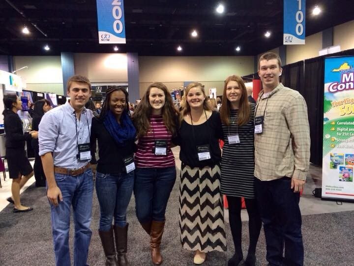 Noyce scholars and math education students at NCTM conference